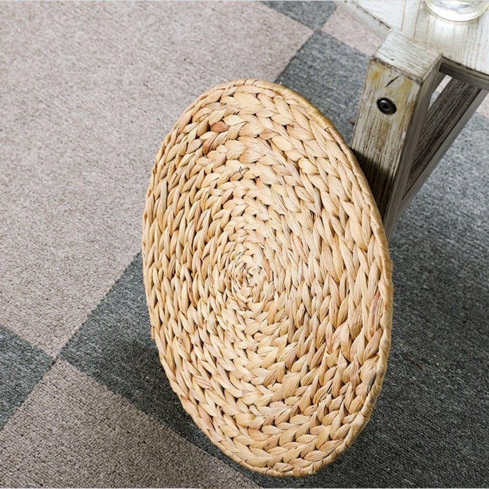 Round Woven Handmade Table Mat - Picture 2 of 11